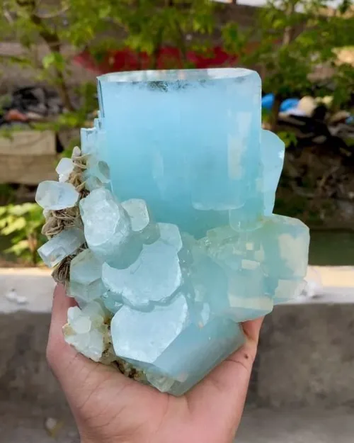 What Geological Conditions Form Aquamarine