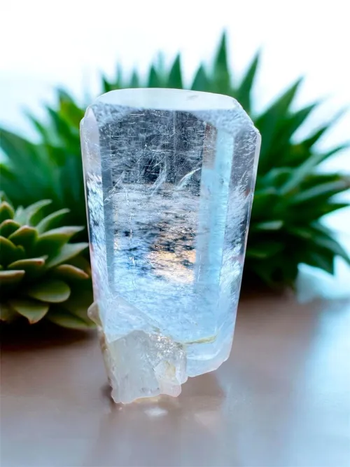 Does Aquamarine Fluoresce