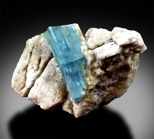 How Much Is an Aquamarine Ring Worth