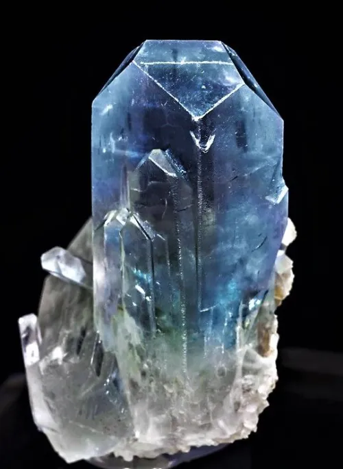 Can Virgo Wear Aquamarine